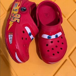 CROCS Kids Red Lightning McQueen Slippers